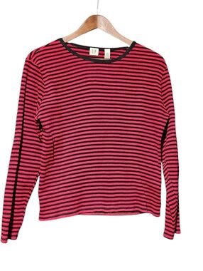 GAP Red & Black Striped Long Sleeve Tee Shirt Medium 100% Cotton Vintage